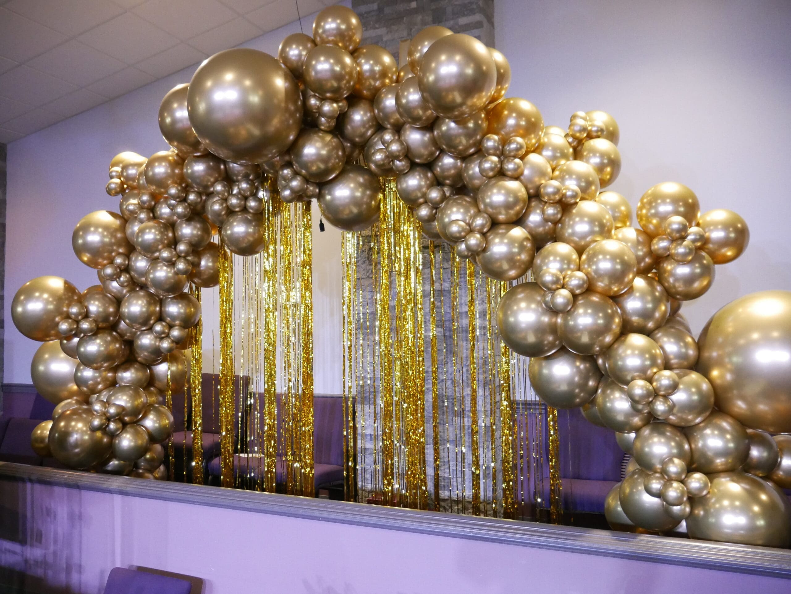 gold organic balloon arch