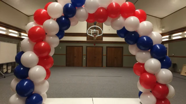 red+white+and+blue+balloon+arch-1920w