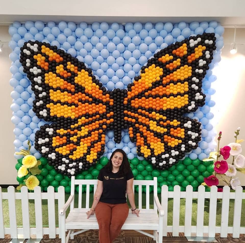 spring balloon wall with a butterfly