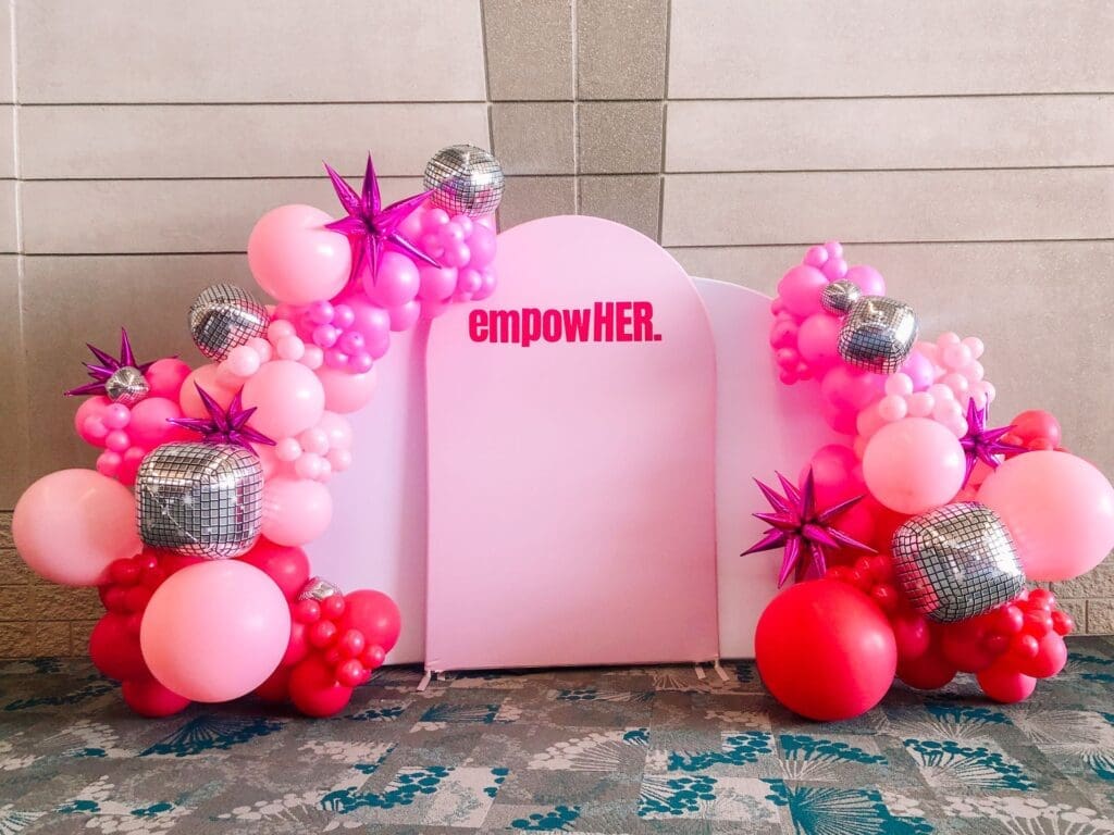 11EA6CBB-0885-4FFE-BABC-DA5042D8D346