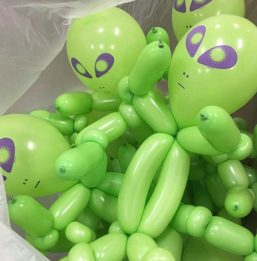 Charactertwistaliens-5520a802