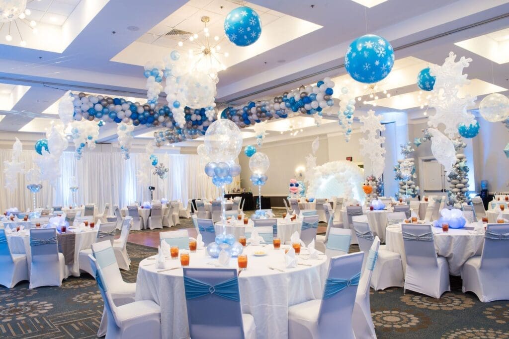 Christmas+party+balloon+centerpieces+drop+company+